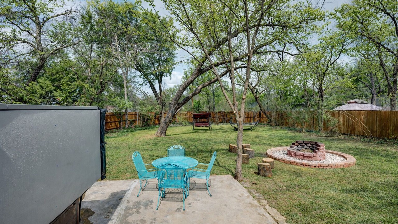 Photo of Outdoor in South Arlington