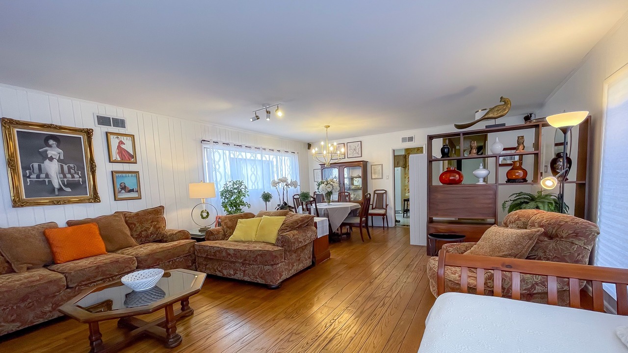 Photo of Bedroom in Westlake