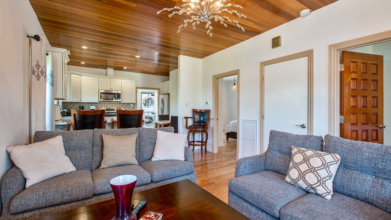 Photo of Bedroom in West Alameda