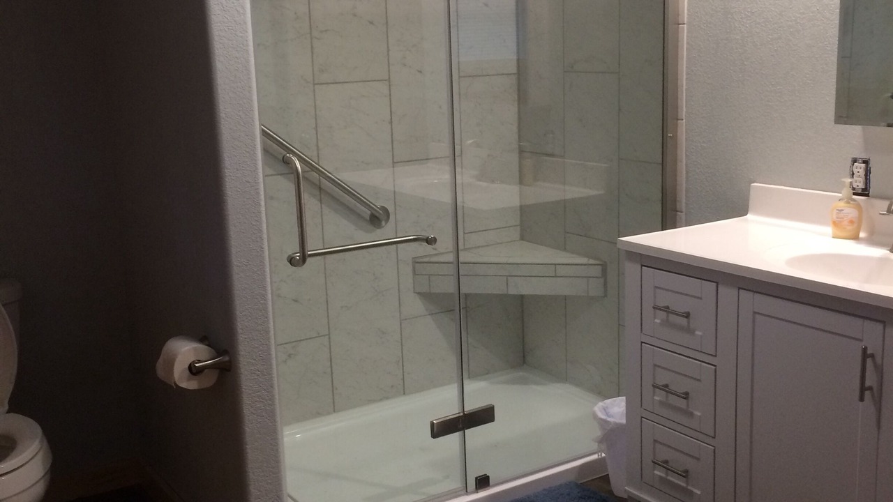 Photo of Bathroom in Tok