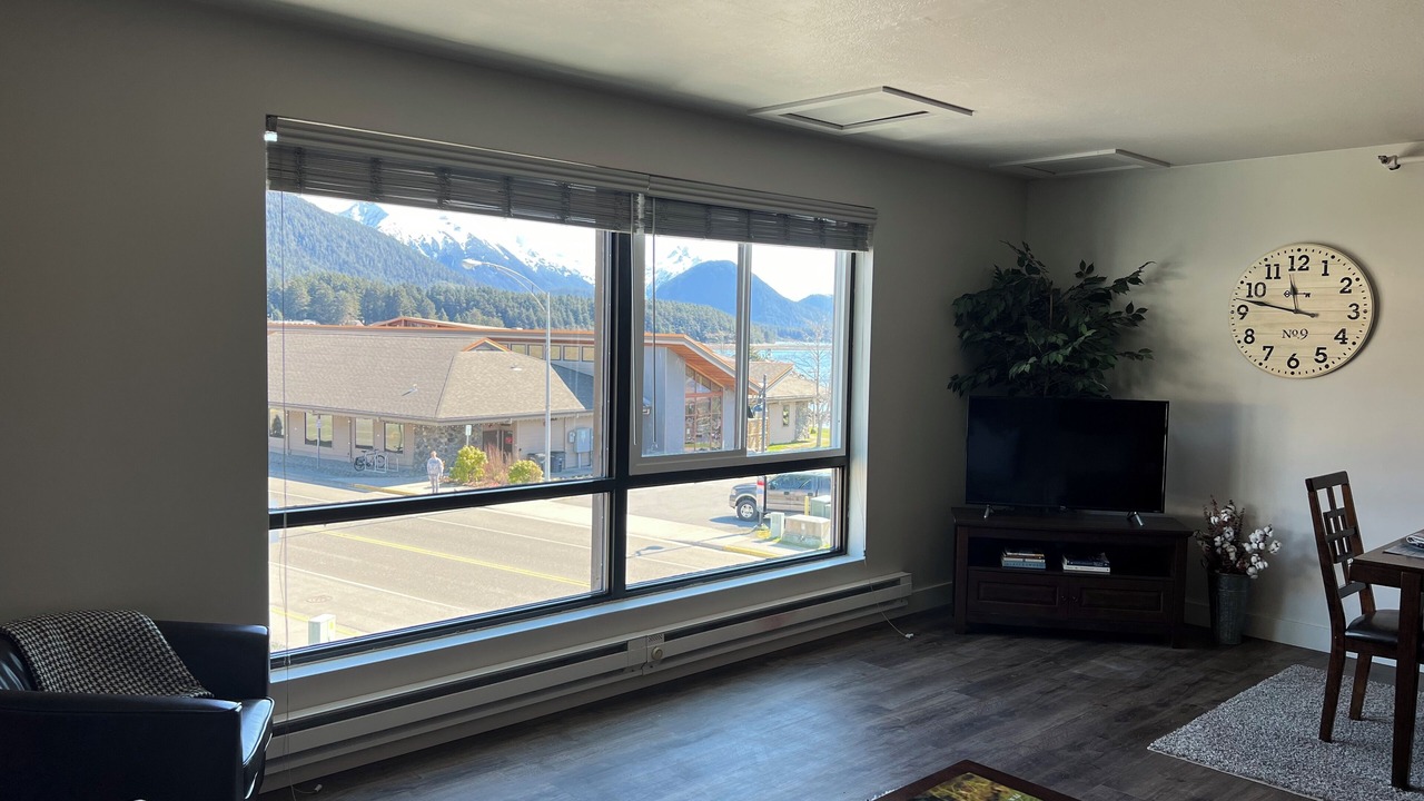 Photo of Livingroom in Sitka