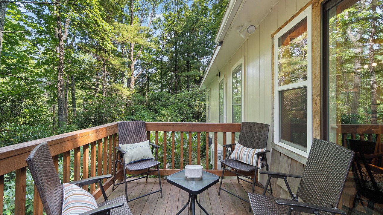 Photo of Outdoor in Newland