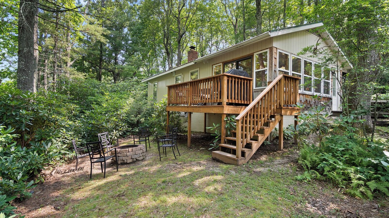 Photo of Outdoor in Newland