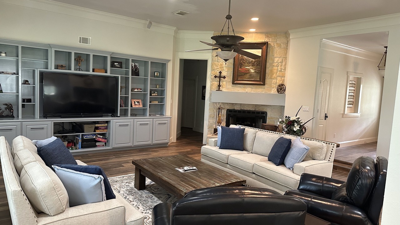 Photo of Livingroom in Anderson