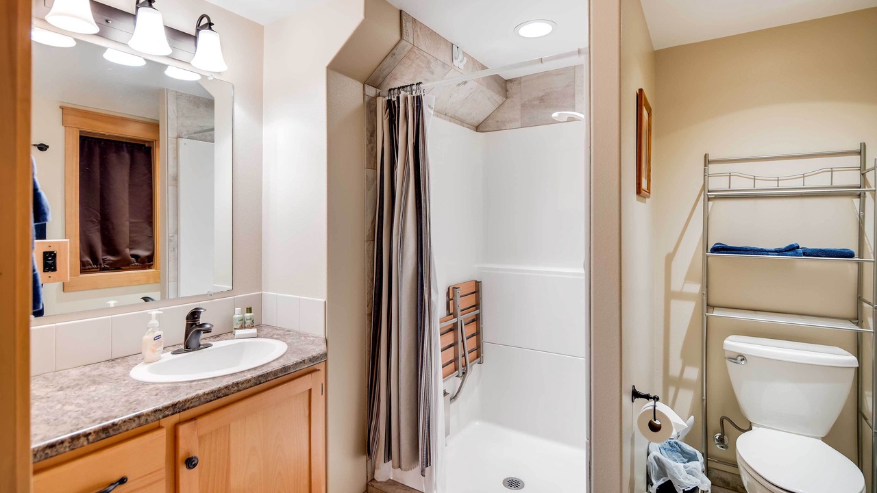 Photo of Bathroom in Ketchikan