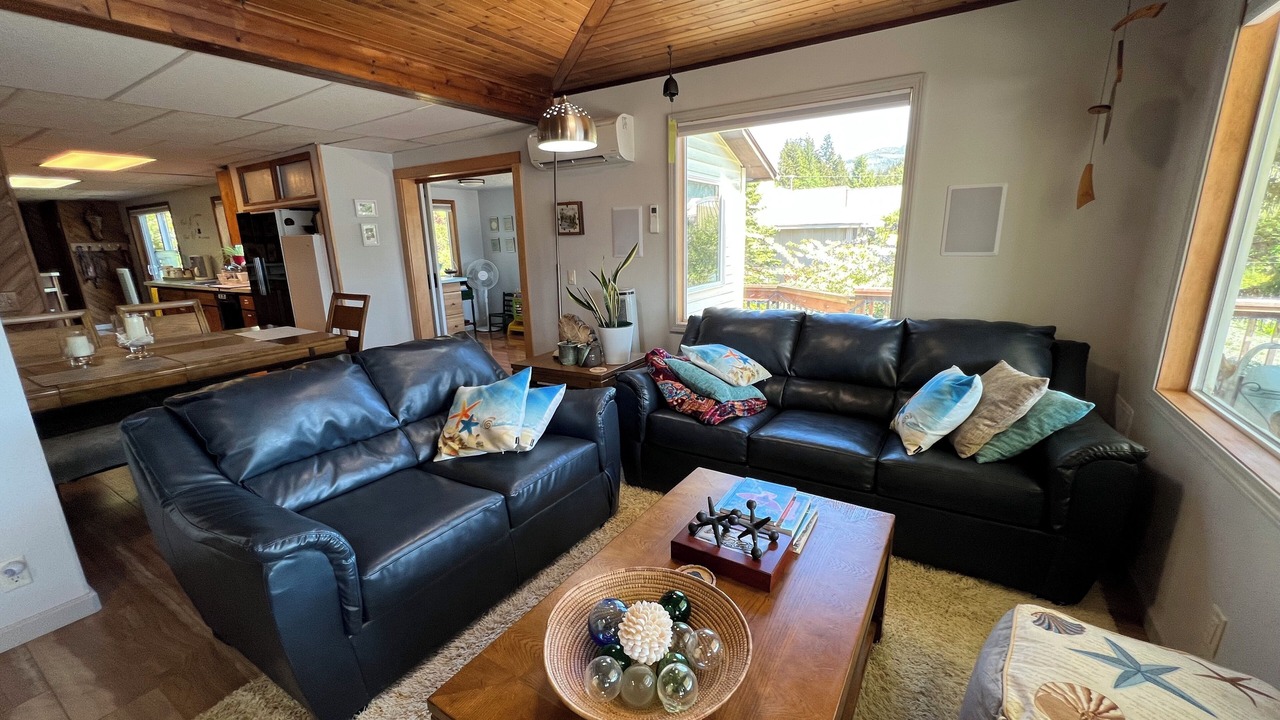 Photo of Livingroom in Ketchikan