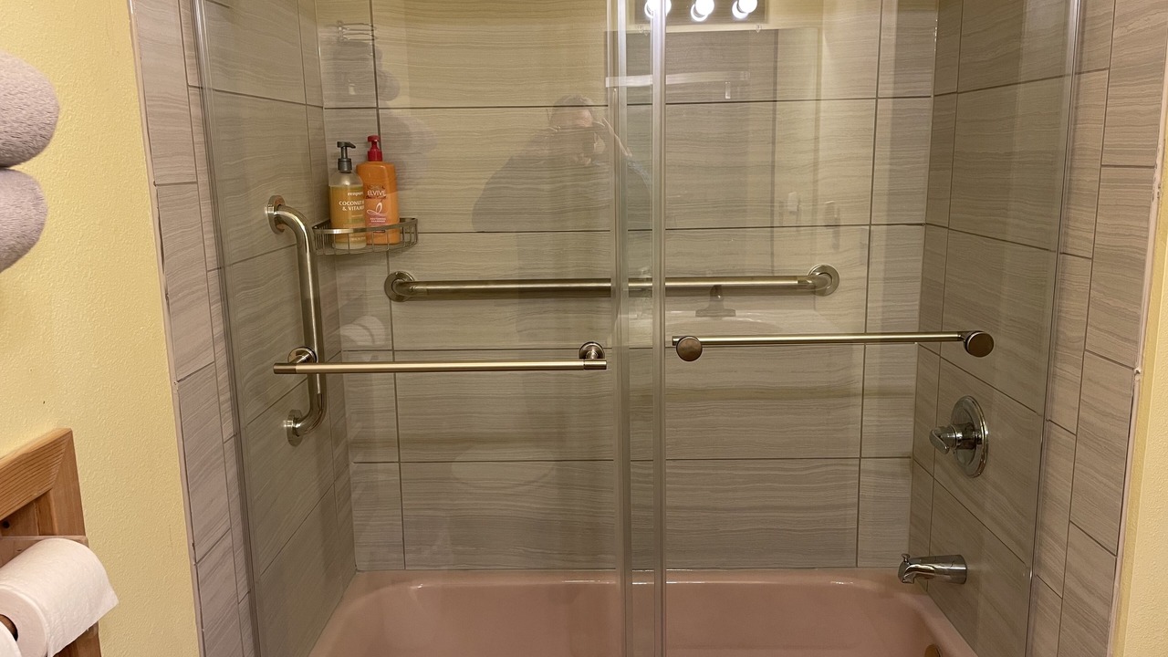 Photo of Bathroom in Kodiak