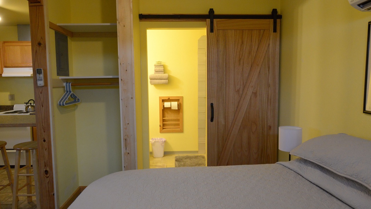 Photo of Bedroom in Kodiak