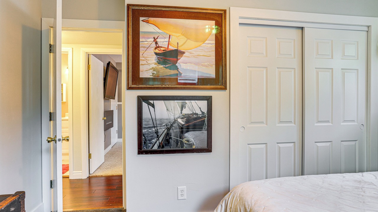 Photo of Bedroom in Old Seward - Oceanview