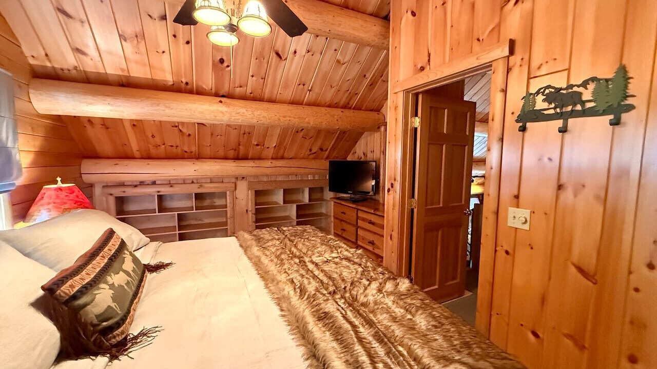 Photo of Bedroom in Rockwood