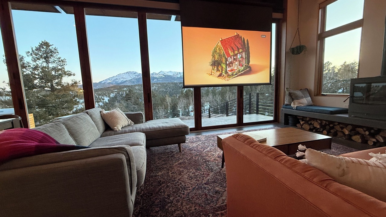 Photo of Livingroom in Woodland Park