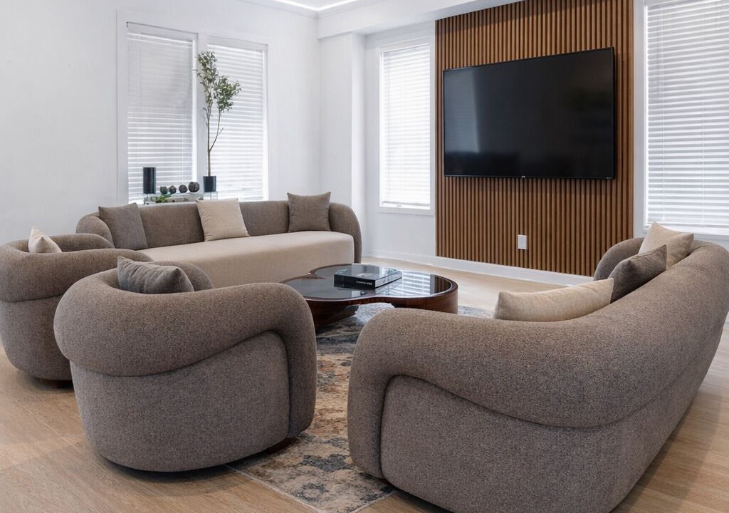 Photo of Livingroom in Olde Towne East