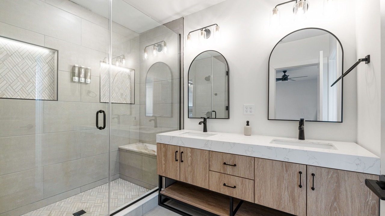 Photo of Bathroom in Olde Towne East