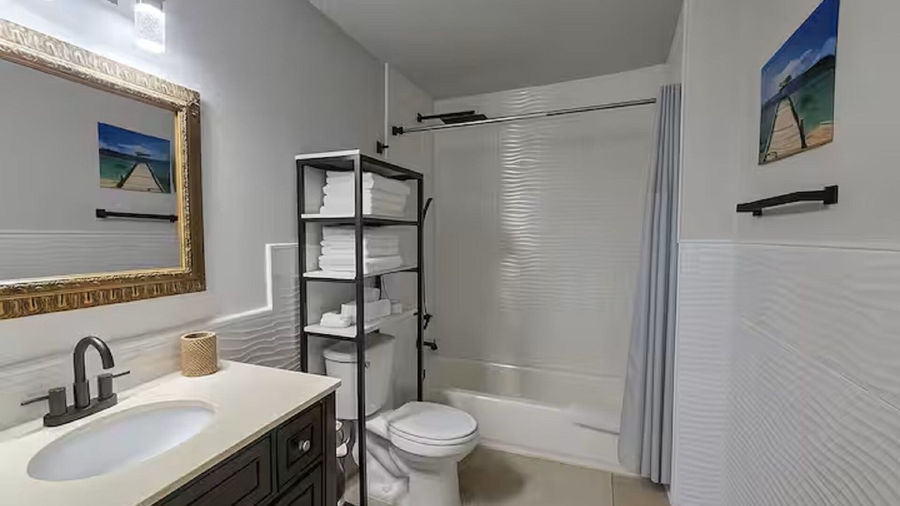Photo of Bathroom in Eagle River