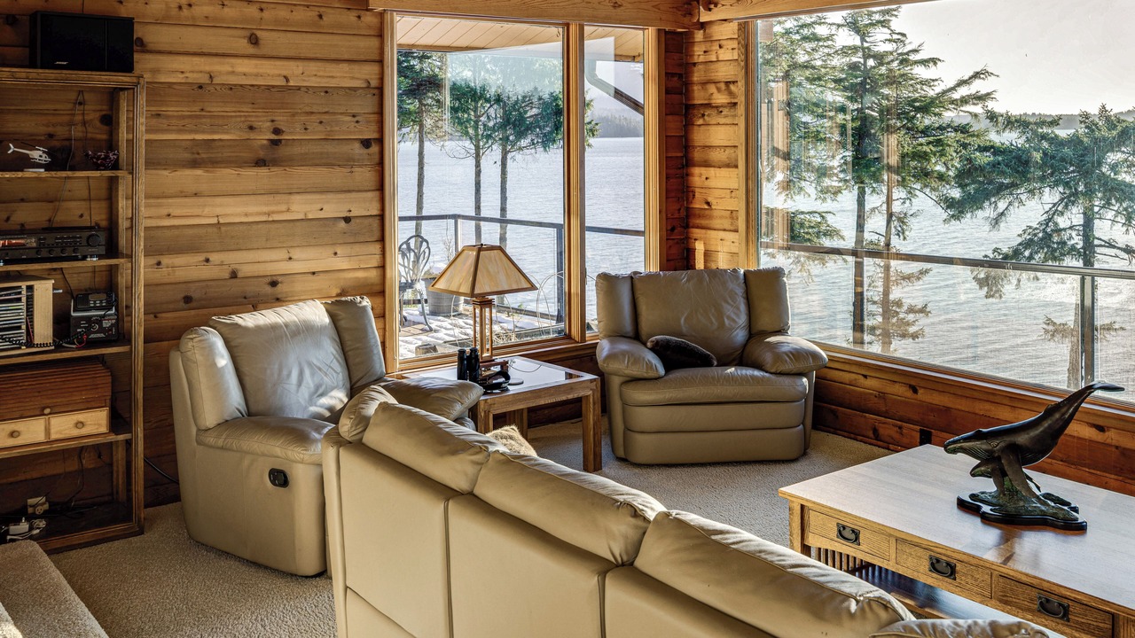 Photo of Livingroom in Sitka