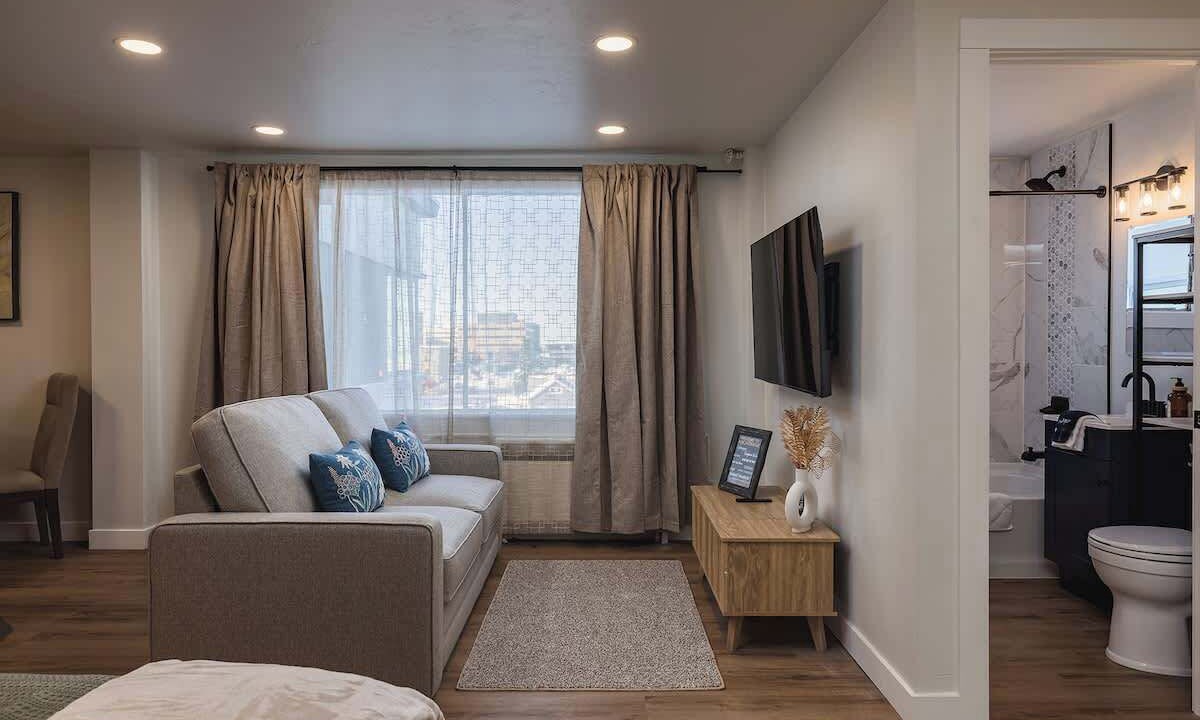 Photo of Bedroom in Downtown Anchorage