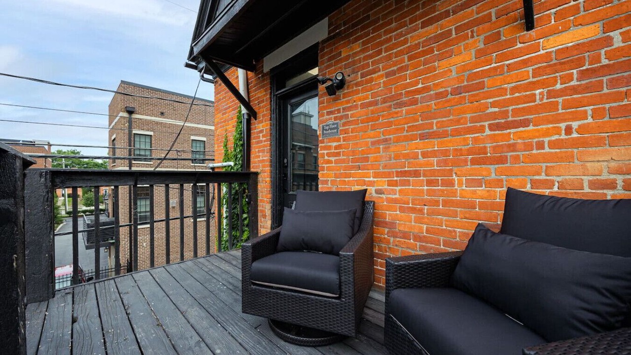 Photo of Patio Balcony in Downtown Columbus