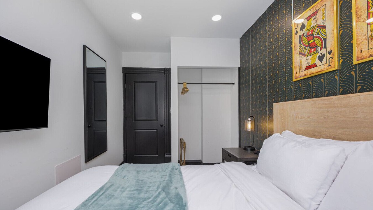 Photo of Bedroom in Downtown Columbus