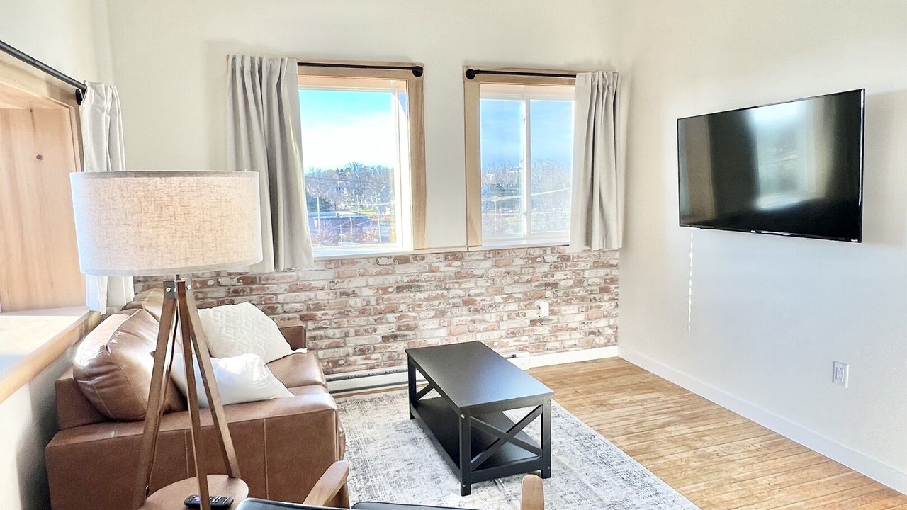 Photo of Livingroom in Pittsfield
