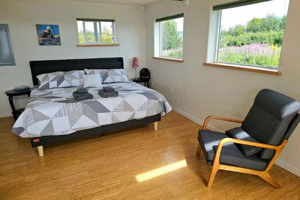 Photo of Bedroom in Homer