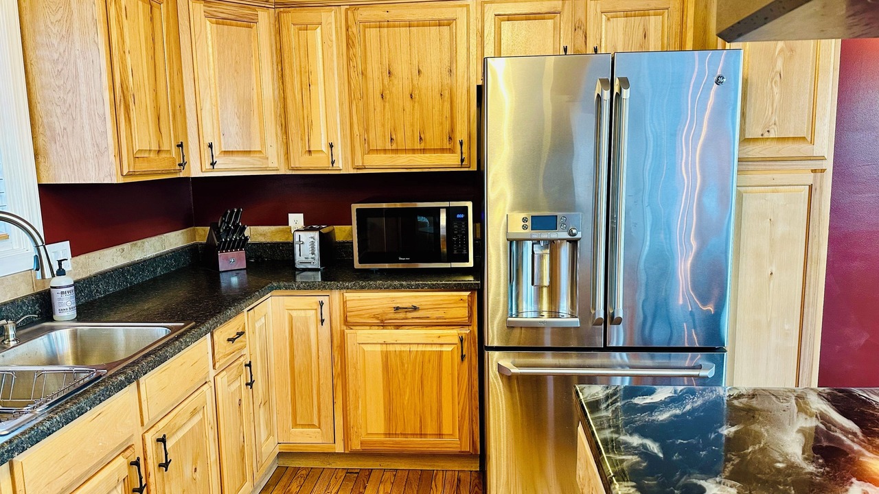 Photo of Kitchen in Hillside East