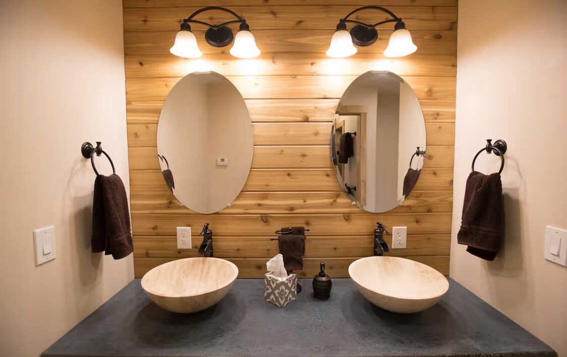 Photo of Bathroom in Mud Bay