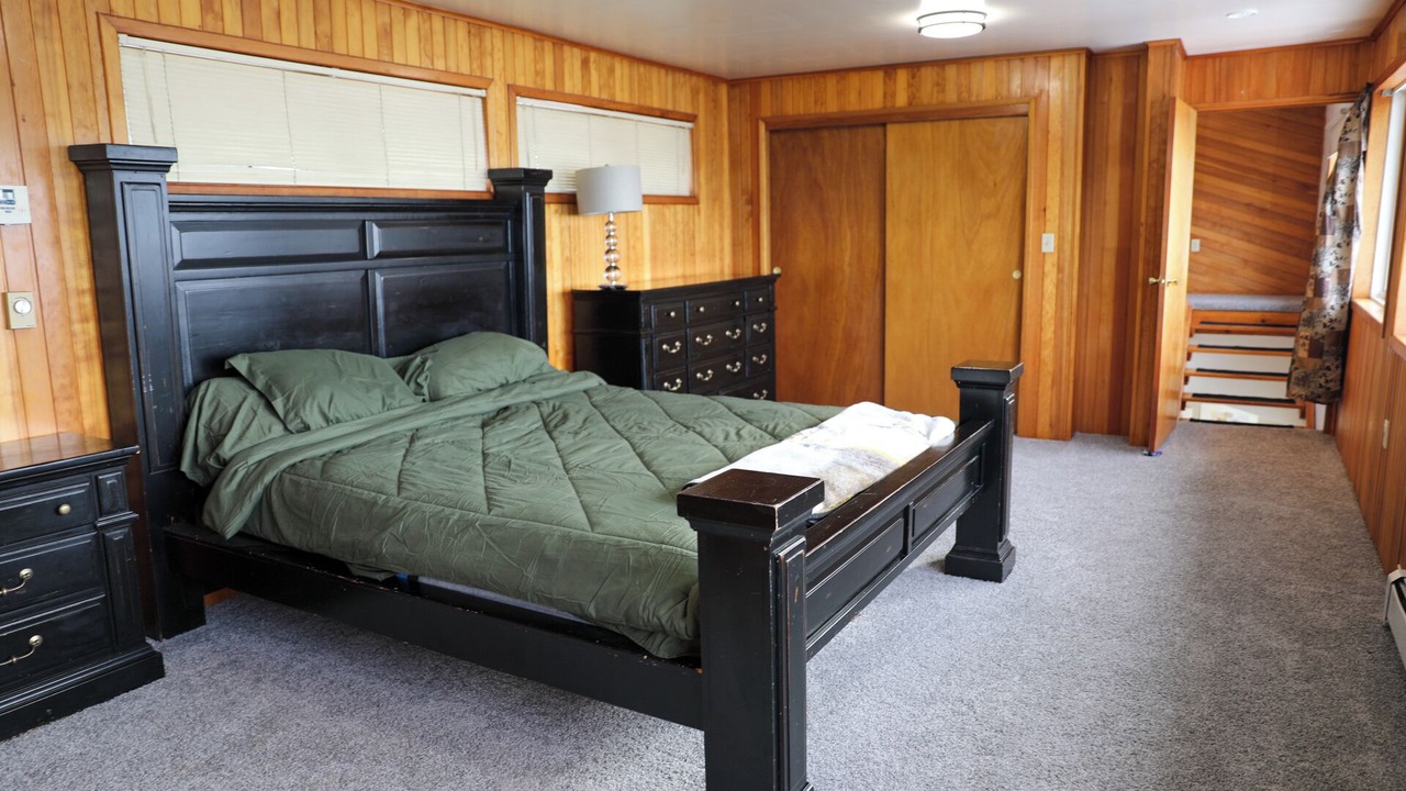 Photo of Bedroom in Wrangell