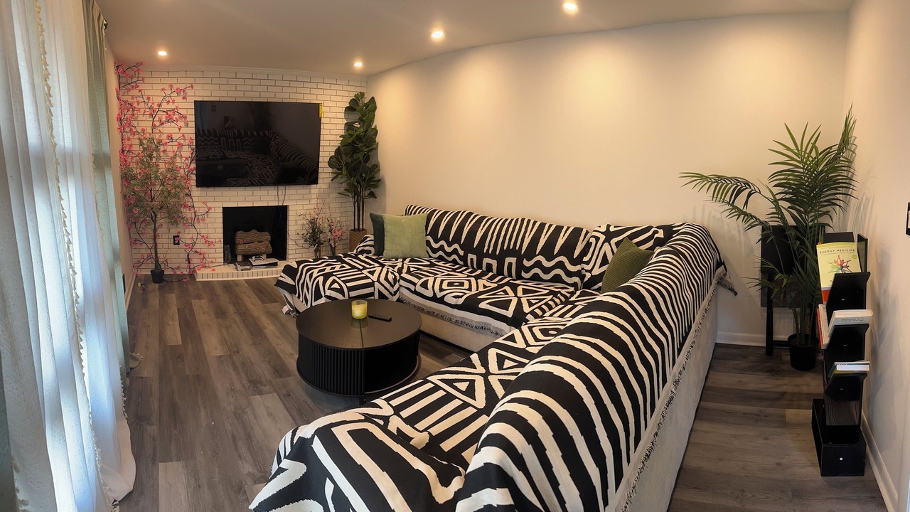 Photo of Livingroom in East Point