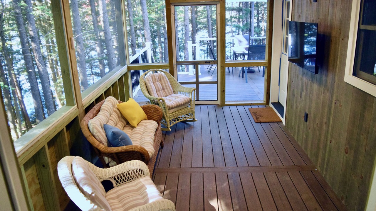 Photo of Livingroom in Farmington Falls