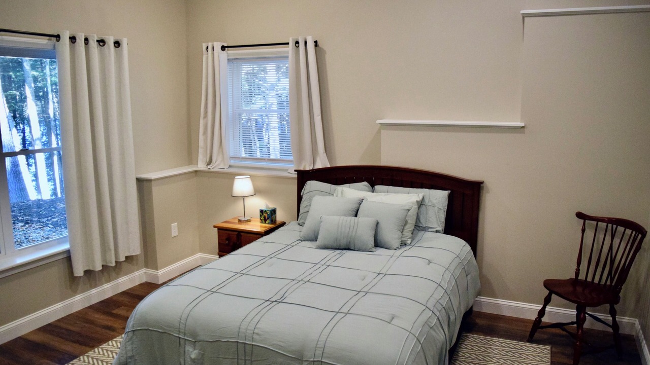 Photo of Bedroom in Farmington Falls