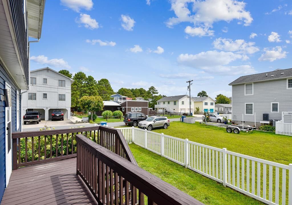 Photo of Outdoor in Sandpiper Pines