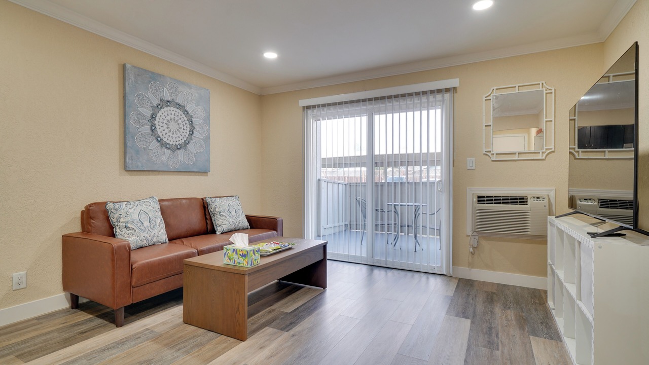 Photo of Livingroom in Pleasanton