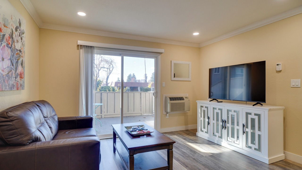 Photo of Livingroom in Pleasanton