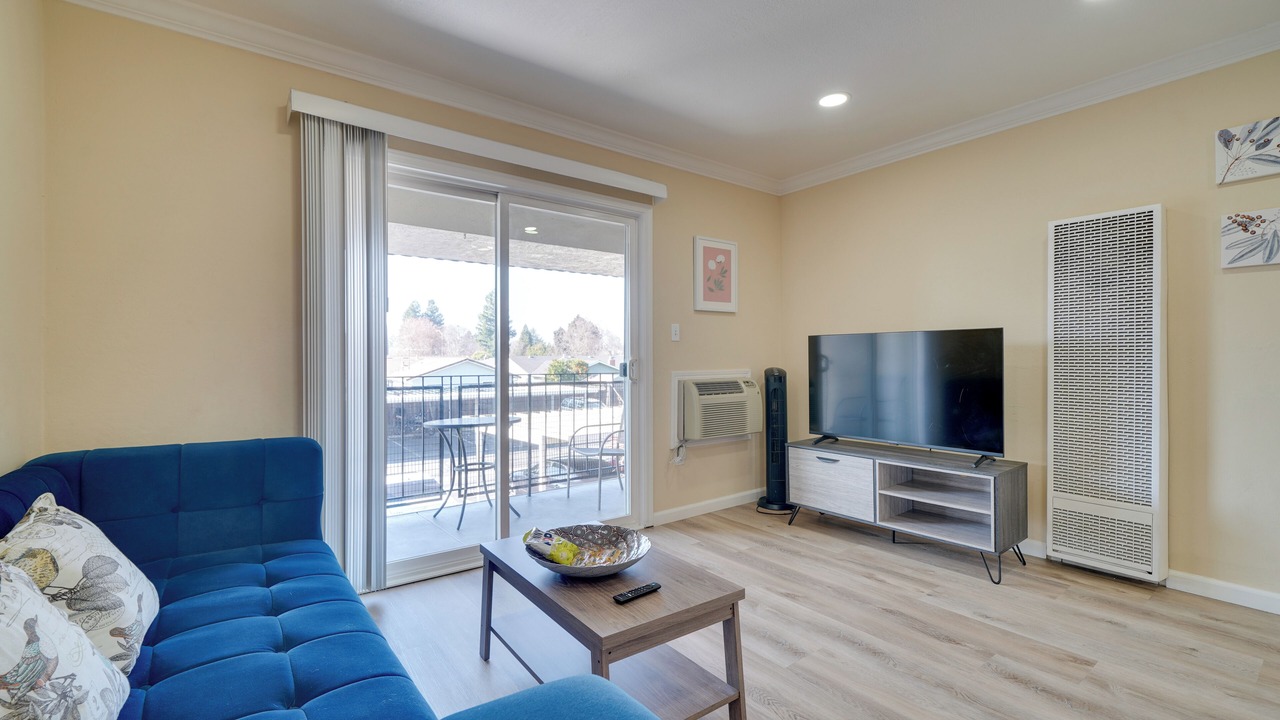 Photo of Livingroom in Pleasanton