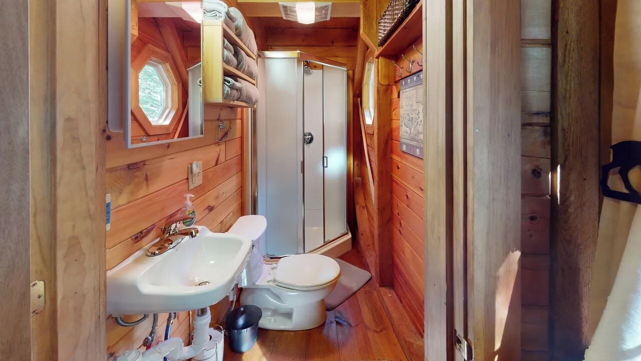Photo of Bathroom in Lincoln
