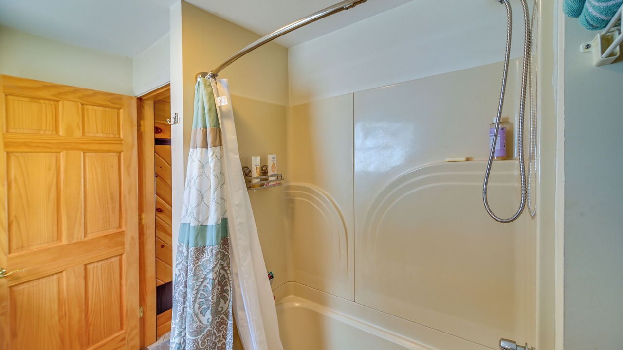 Photo of Bathroom in Dryden