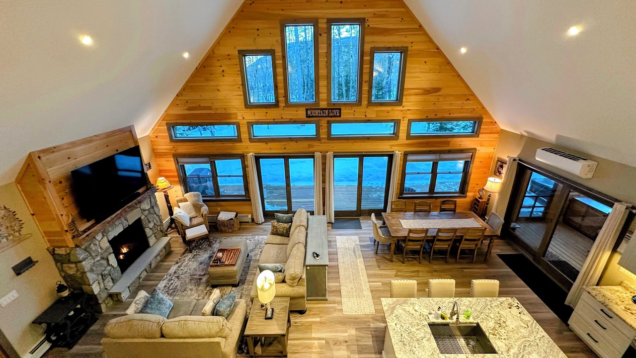 Photo of Livingroom in Bethel