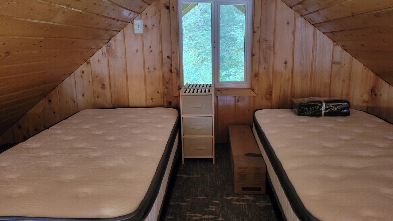 Photo of Bedroom in Homer