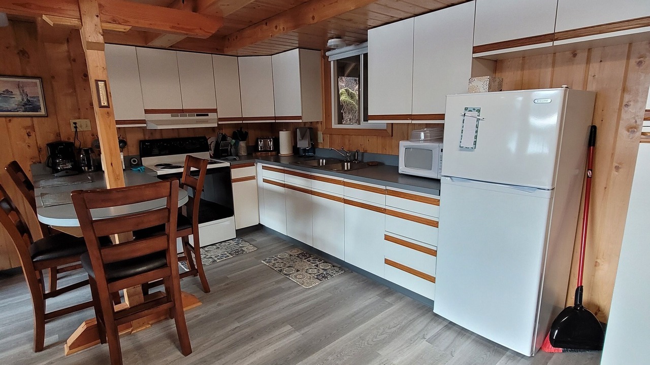 Photo of Kitchen in Homer