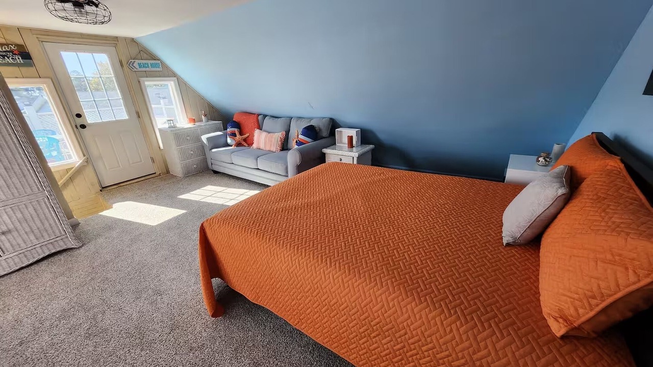 Photo of Bedroom in Long Neck