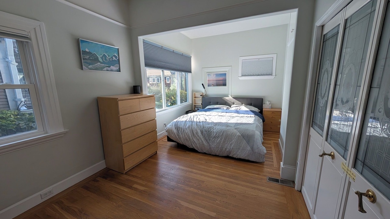 Photo of Bedroom in South Berkeley