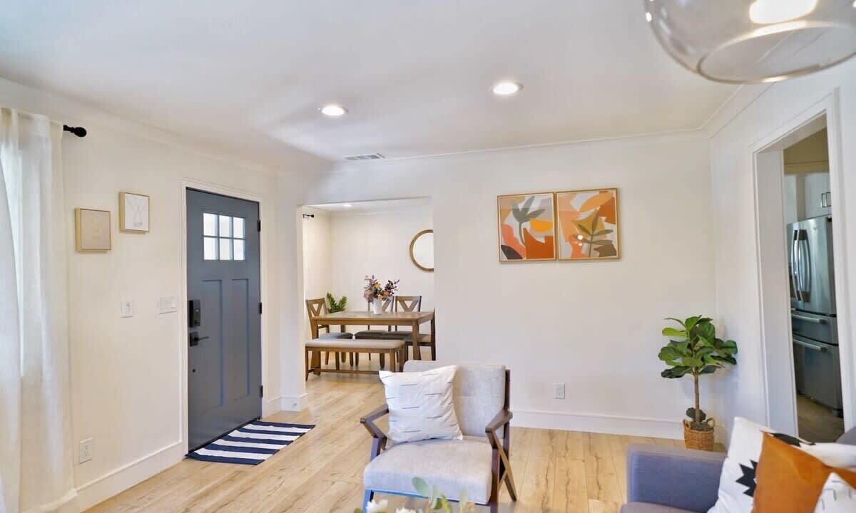 Photo of Livingroom in Redwood City