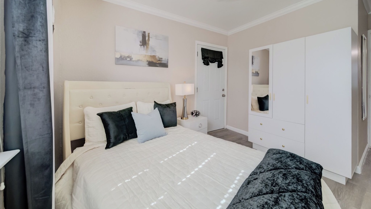 Photo of Bedroom in North Fair Oaks