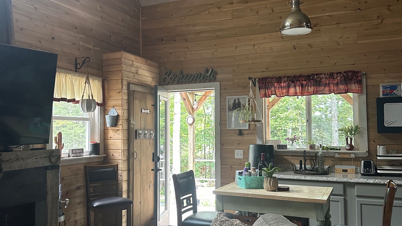 Photo of Livingroom in Newport
