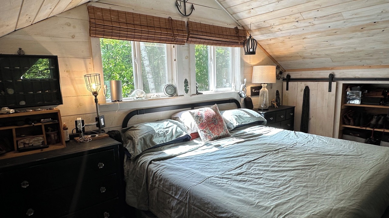 Photo of Bedroom in Newport