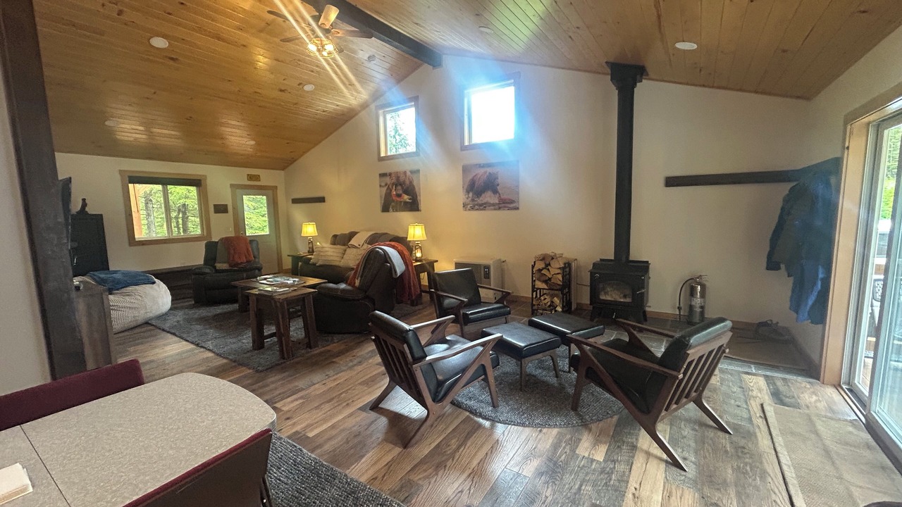 Photo of Livingroom in Naukati Bay