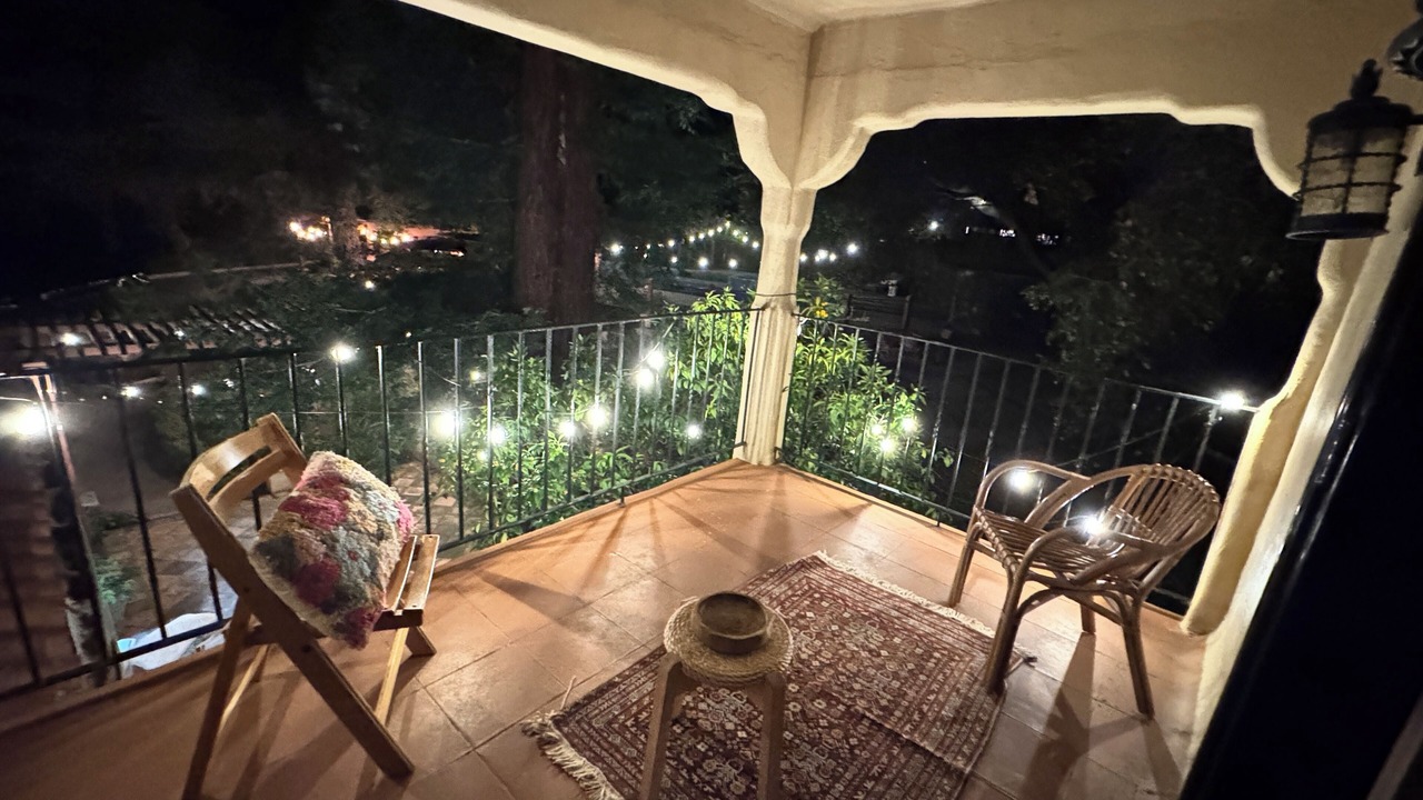 Photo of Patio Balcony in East Foothills