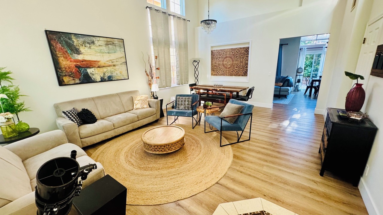 Photo of Livingroom in North San Jose