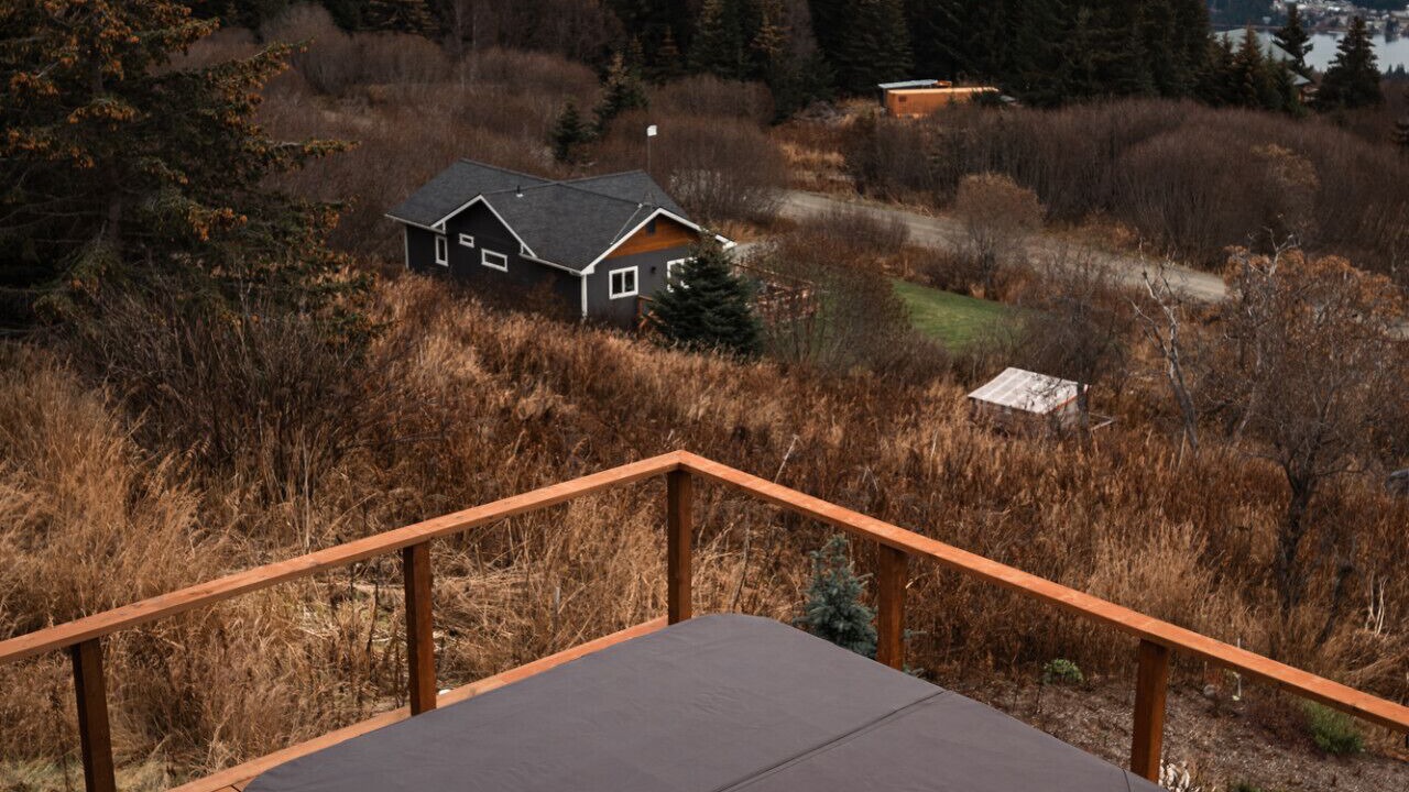 Photo of Patio Balcony in Homer