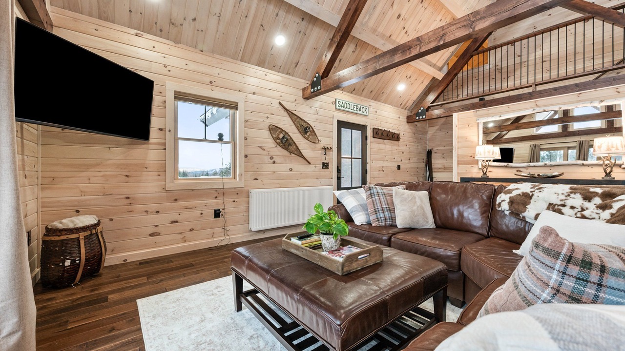 Photo of Livingroom in Rangeley
